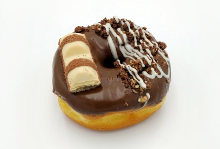 Nutty Chocolate Donut / Fánk