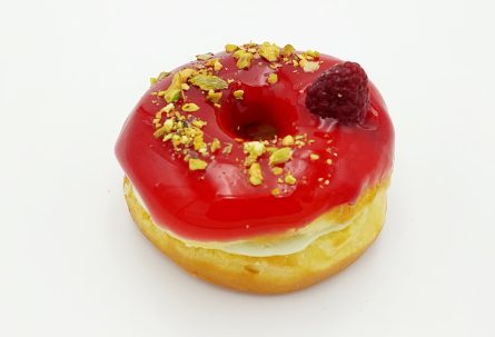 Raspberry & Pistachio Donut / Fánk